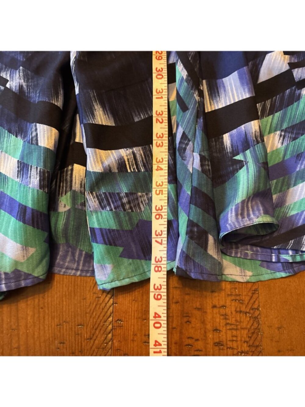 The Look Blue & Green Long Skirt Size PL NWT Geometric Thin Lightweight spring - Picture 4 of 4